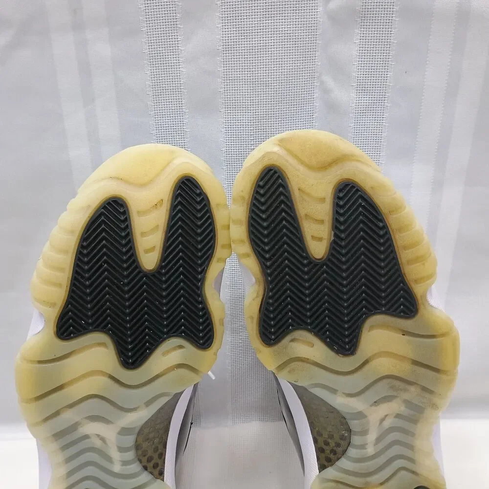Nike Air Jordan 11 Gratitude CT8012-170   Mens  10 Used W/ Original Box